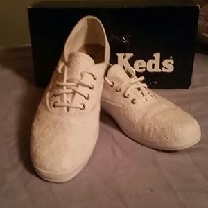 White Keds size 9