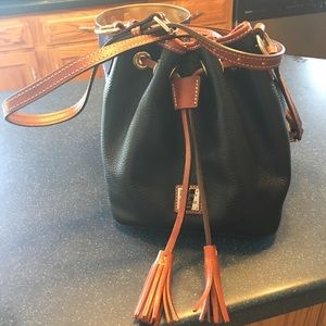 Dooney and Bourke cross body