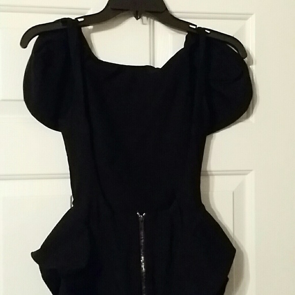 DONATED - Picture 2 of 3