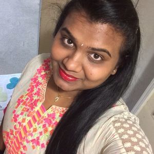 Meet your Posher, Monika