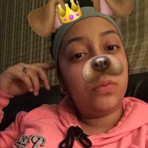 Meet your Posher, Maria