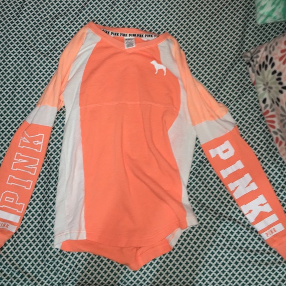 Pink long sleeve - Picture 1 of 1