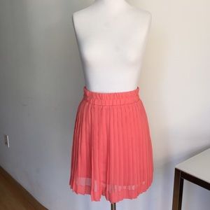 Gorgeous pink chiffon fan skirt! Banana republic