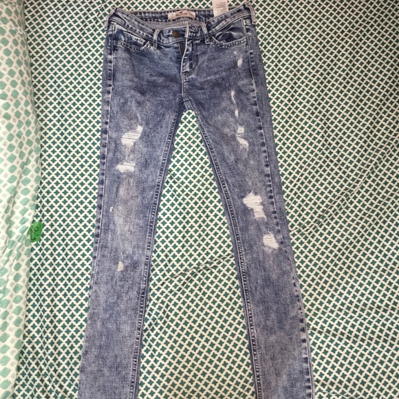 Ripped jeans - Picture 1 of 1