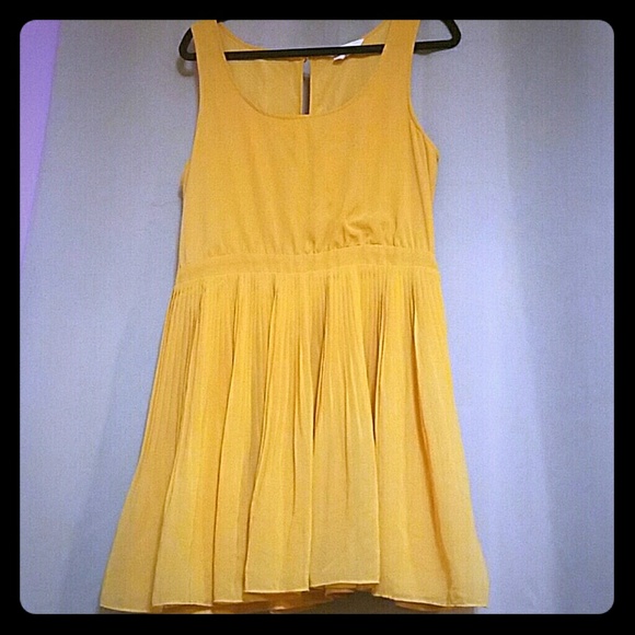 BCBG Generation
