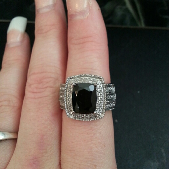 Gorgeous  Thai Black Spinel Ring