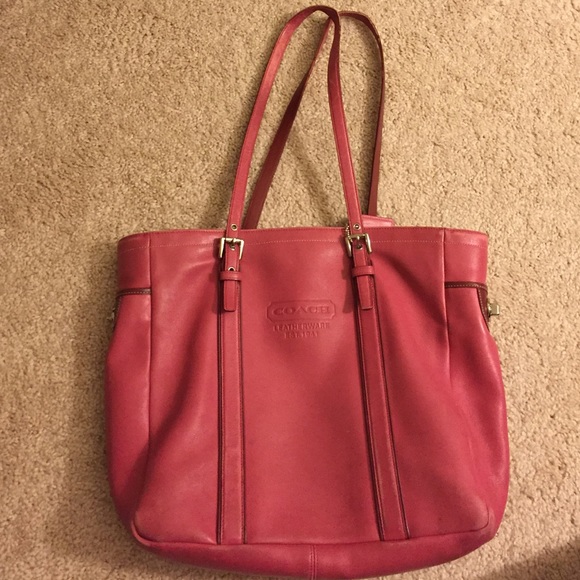 Coach Handbags - Pink Coach Tote