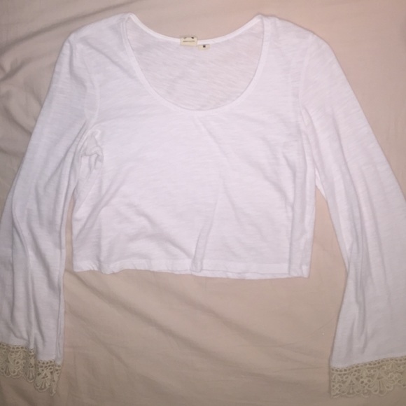 Long sleeve white crop top