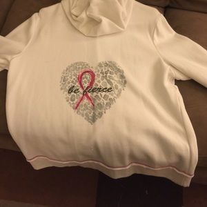 Super cute zip up hoodie