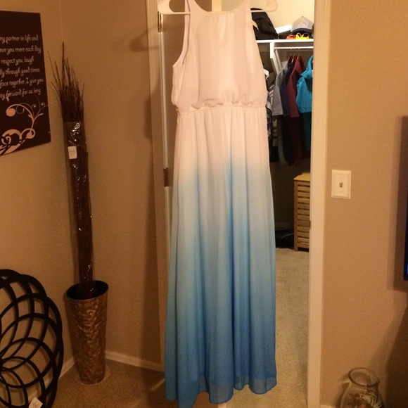 LC Lauren Conrad maxi dress size 8