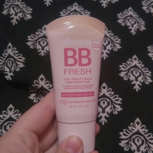 Maybelline BB Fresh 110 Light/Medium