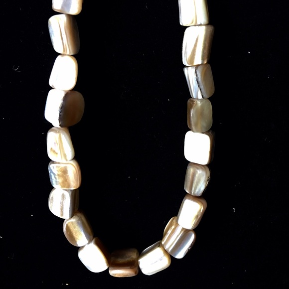 Premier Designs stone necklace and earrings set