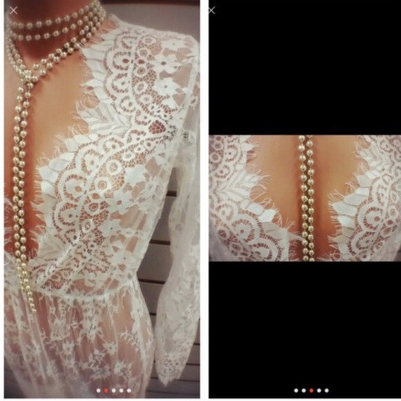 Lace maxi gown - Picture 3 of 4