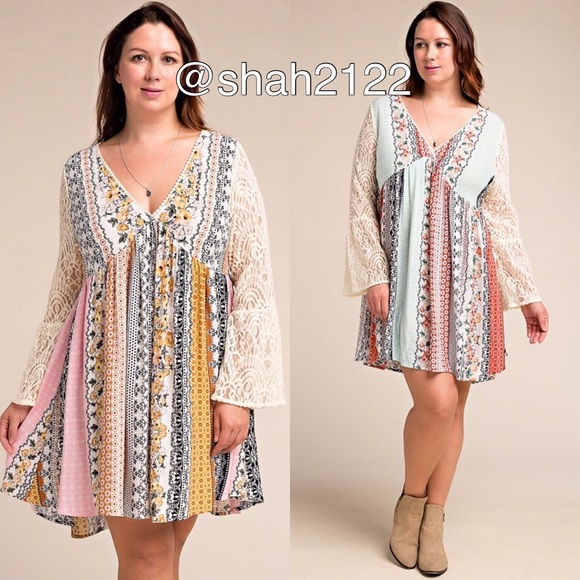 Plus size lace sleeves boho printed dress sold - Picture 2 of 4