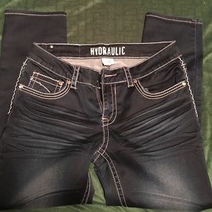 Hydraulic blue jean ankle cut jeans