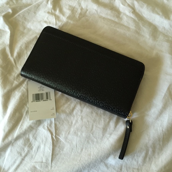 NWT Beautiful Kate Spade Wellesley in Black!!! - Picture 2 of 4