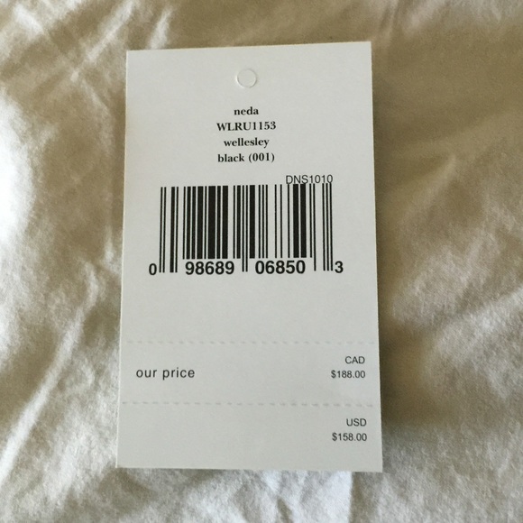 NWT Beautiful Kate Spade Wellesley in Black!!! - Picture 4 of 4