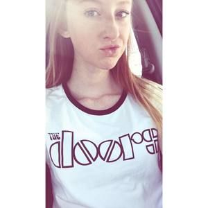 Meet your Posher, Kenzie