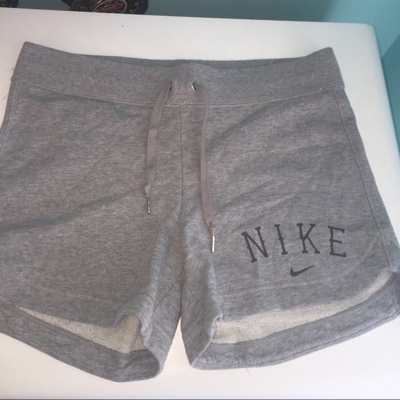 Nike Pants - Nike shorts☑️☑️