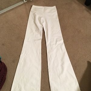 White lululemon groove pants