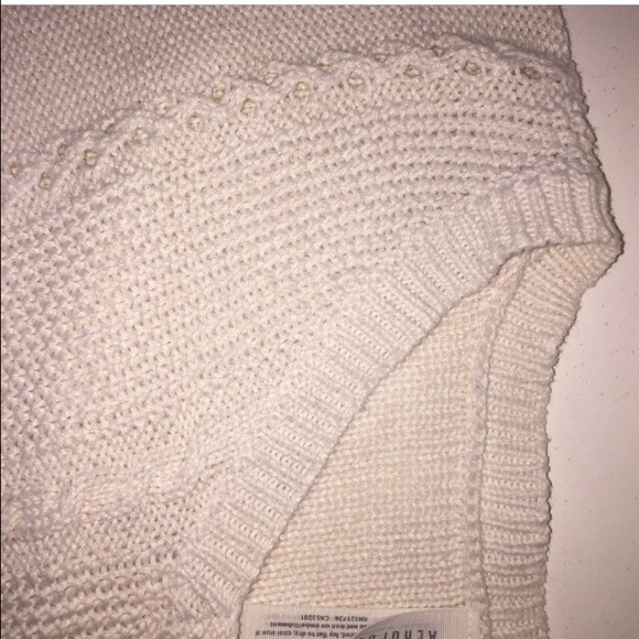 Aeropostale knit sweater