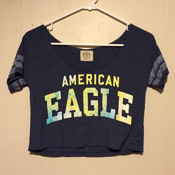 American Eagle crop top