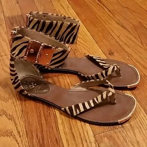 Vince Camuto beige zebra print sandles