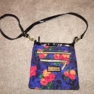 Betsey Johnson over the should bag with free gift!