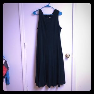 Emerald knit sleeveless dress.