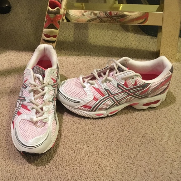 Never wore before asics