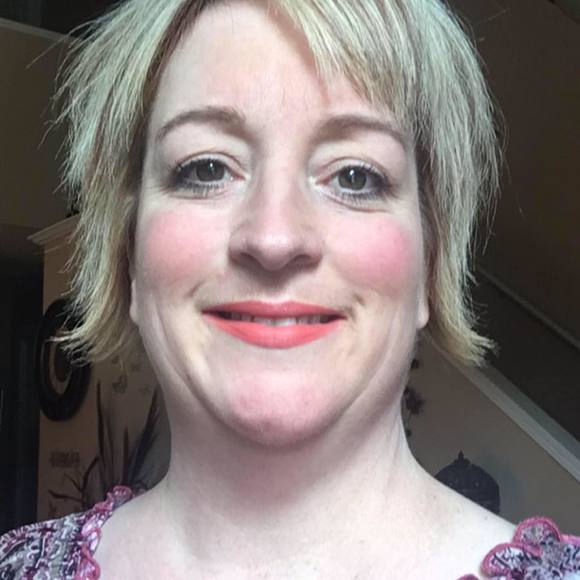 Meet your Posher, Cassie - Picture 1 of 1