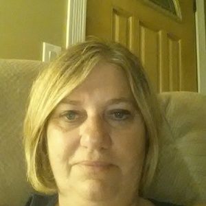 Meet your Posher, Joi