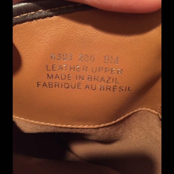 Brown leather boots - Picture 3 of 4