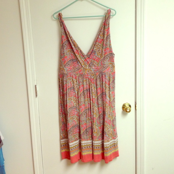 Salmon and yellow empire waist deep v-neck dress