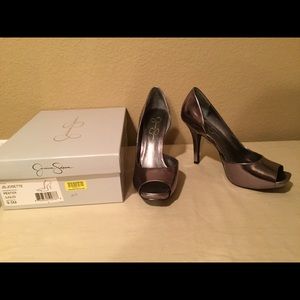 Jessica Simpson peep toe pumps