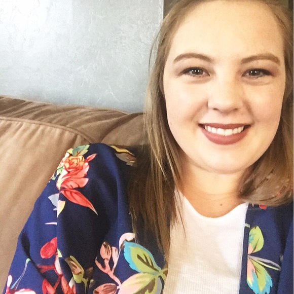 Meet your Posher, Samantha
