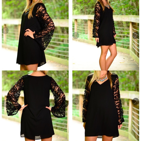 NWT Free Flow Lace Dress