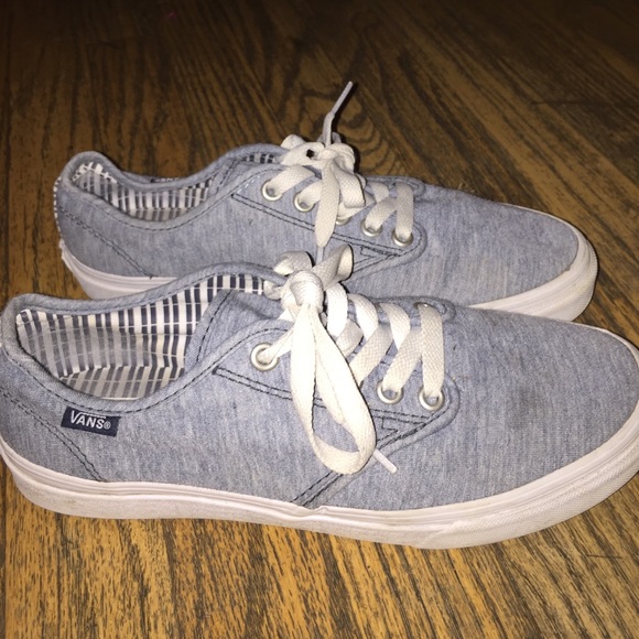 Vans - Picture 2 of 2
