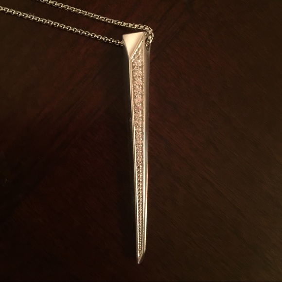 SOLD Kendra Scott Silver Hudson Necklace