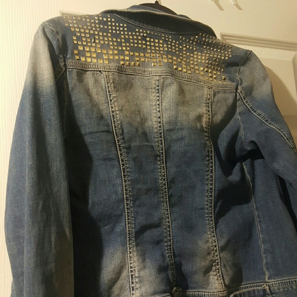 Denim jacket - Picture 2 of 4