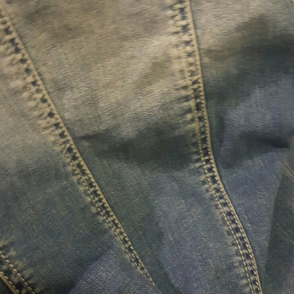 Denim jacket - Picture 4 of 4