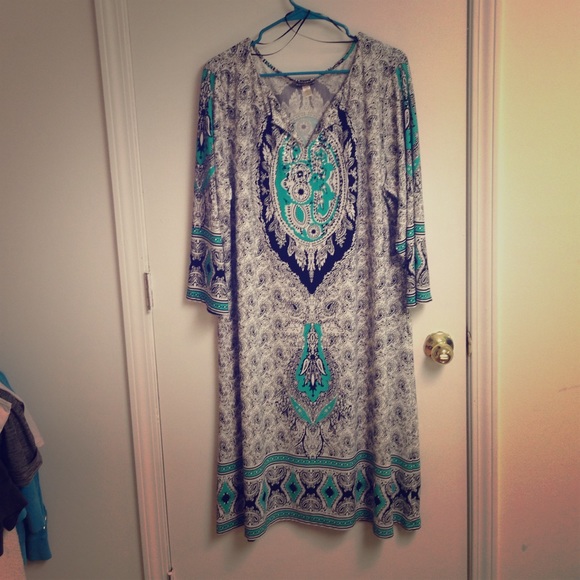 Silky mint & black patterned shirt dress