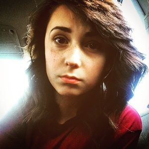 Meet your Posher, Korie