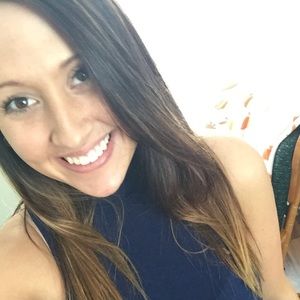 Meet your Posher, Victoria