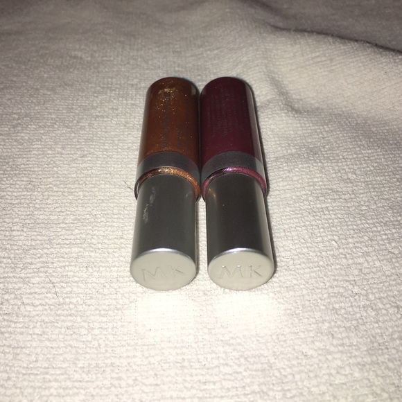 Lipgloss Bundle - Picture 2 of 4