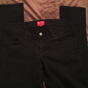 Perfect pair of black skinnies