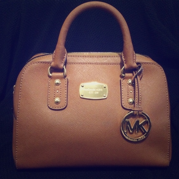 Michael Kors purse, brown.