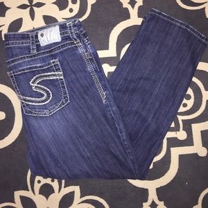 Silver Jeans • Natsuki Capri • Size 18