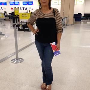 Meet your Posher, Lilliam