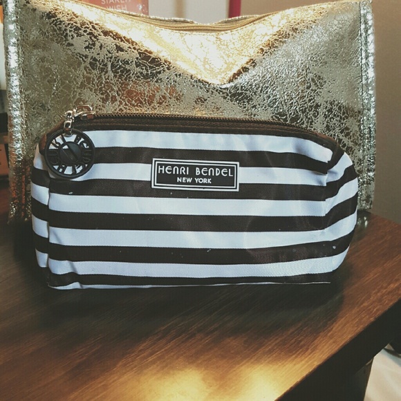 HENRI BENDEL makeup bag!